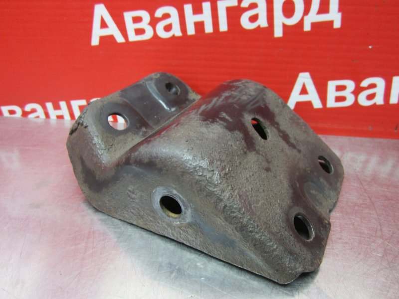 Кронштейн левый Bluebird 2001 U14 SR18DE