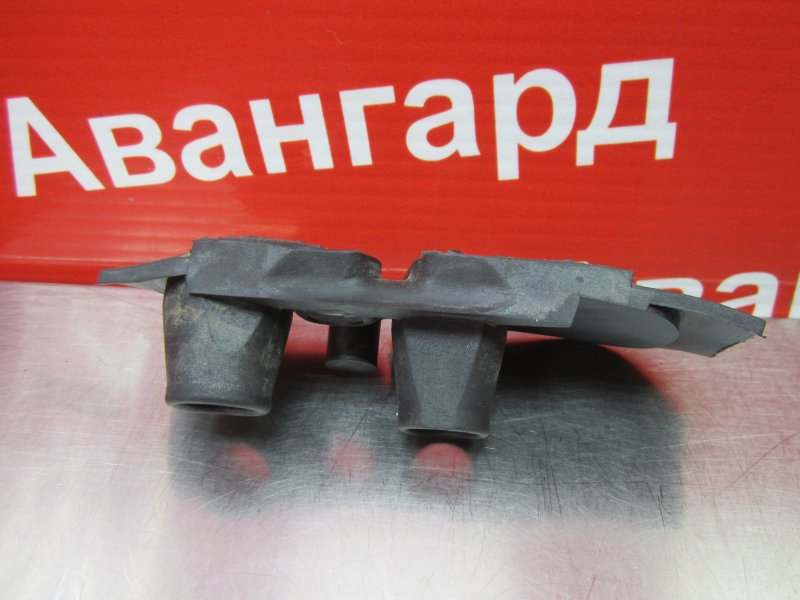 Уплотнитель X5 2001 E53