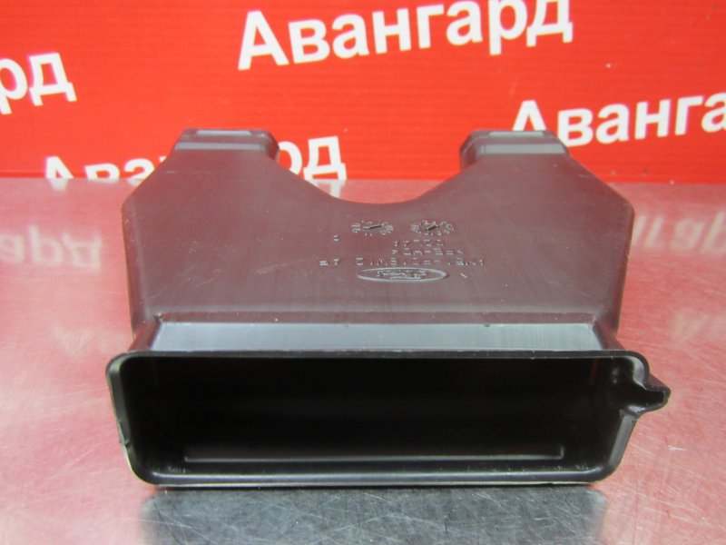 Воздуховод Focus 2012 3