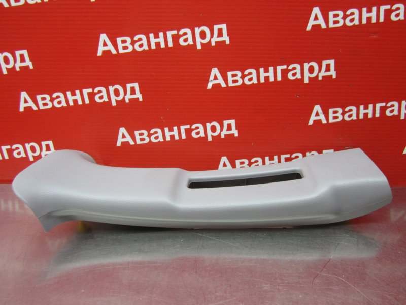 Накладка салона левая Impreza 2003 GG