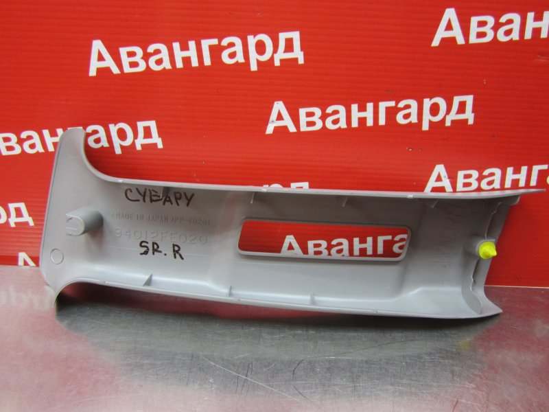 Накладка салона правая Subaru Impreza GG