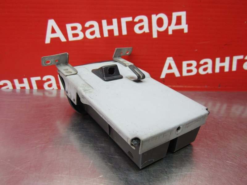 Пепельница Accent 2007 LC