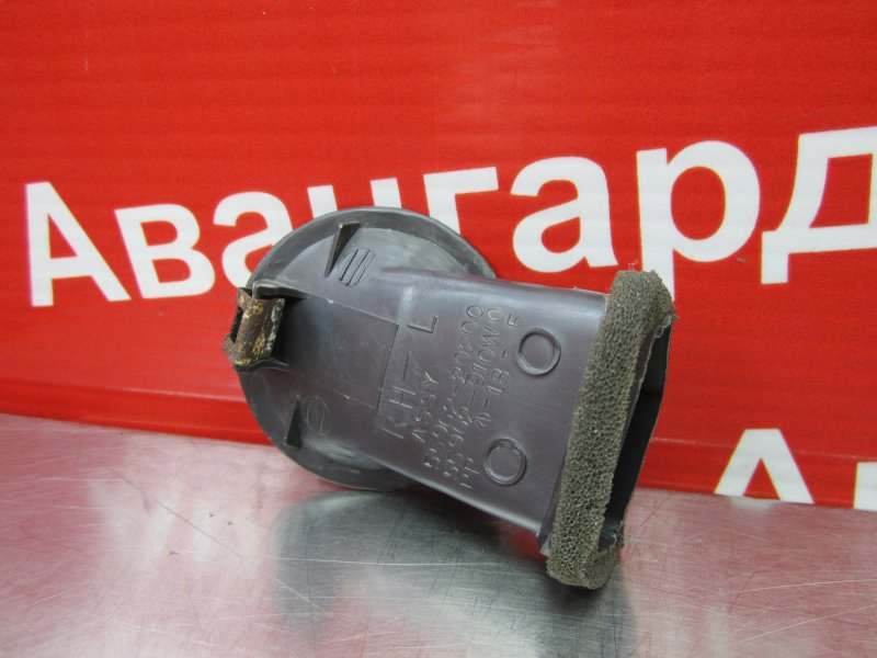 Накладка салона левая Corona 1993 T190