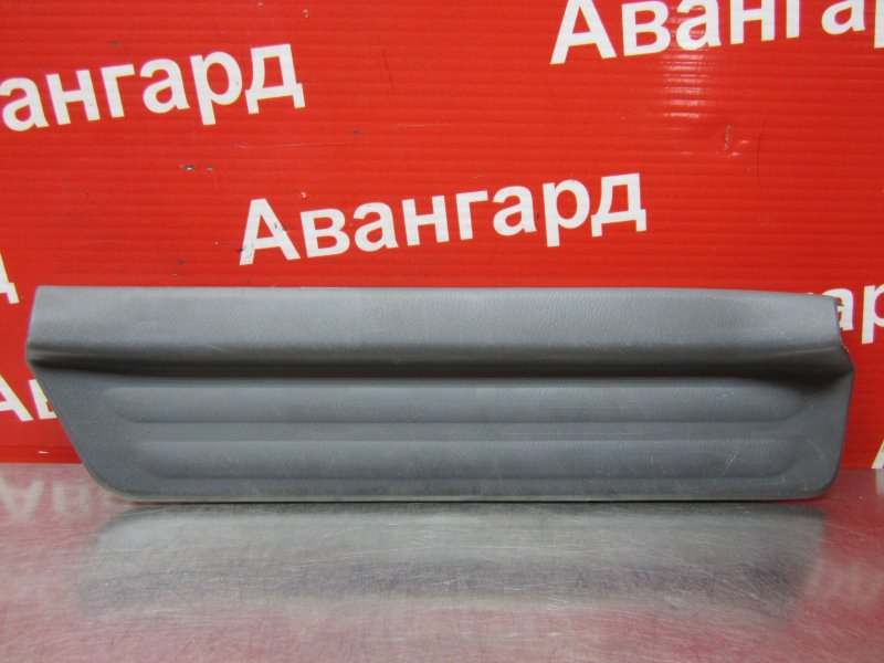 Накладка порога задняя левая Nissan Maxima 1998 A32 7695440U00 Б/У