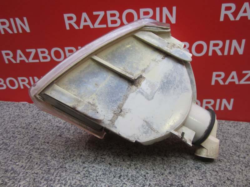 Поворотник правый 19 1998 L532 Поворотник правый 19 1998 L532
