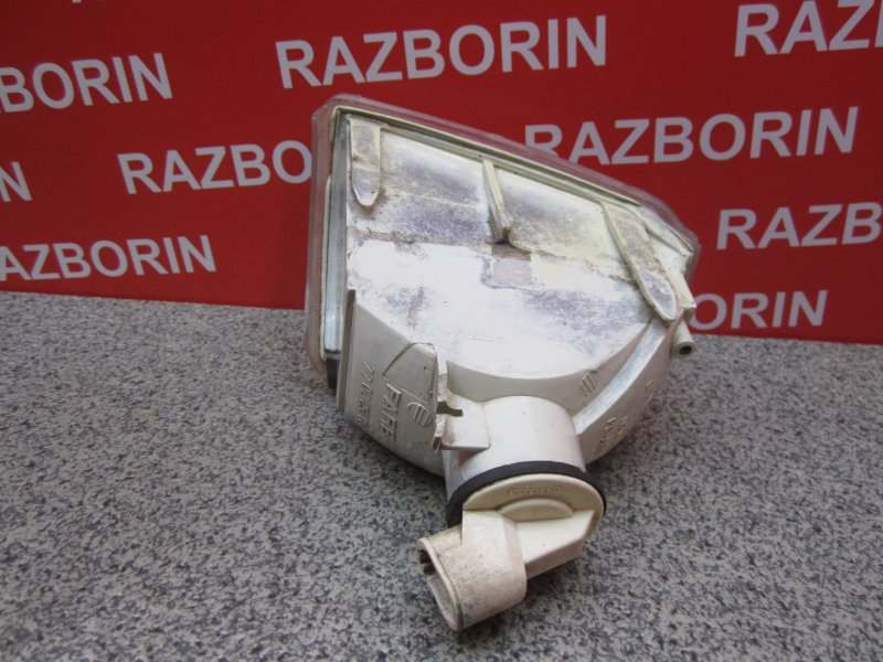 Поворотник правый 19 1998 L532 Поворотник правый 19 1998 L532