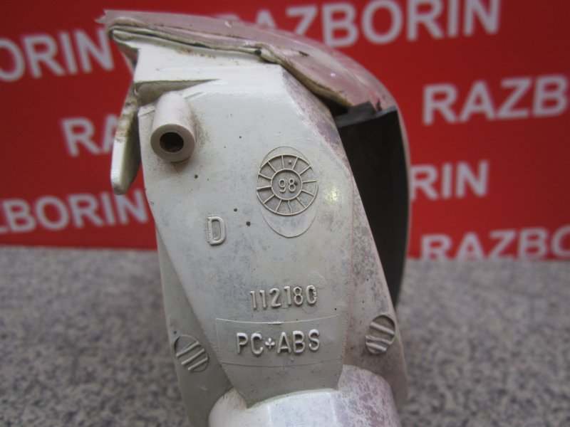 Поворотник правый 19 1998 L532 Поворотник правый 19 1998 L532