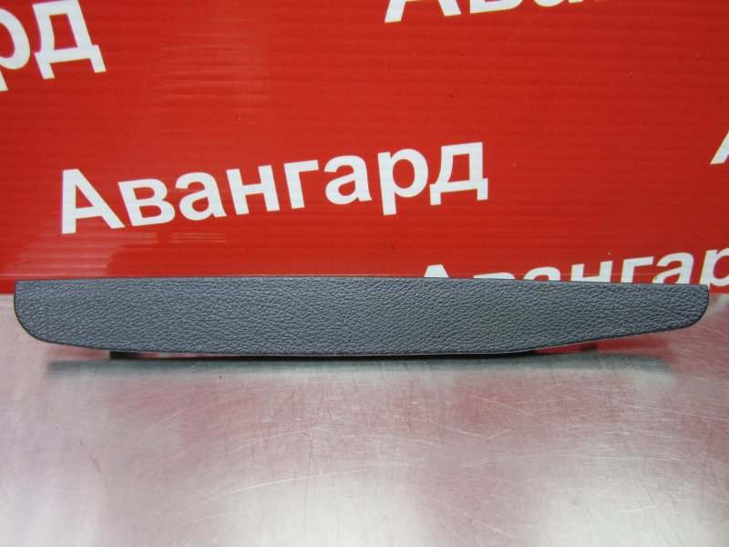 Накладка салона левая Ford Mondeo 1997 2 93BG-A044C60-ABW Б/У