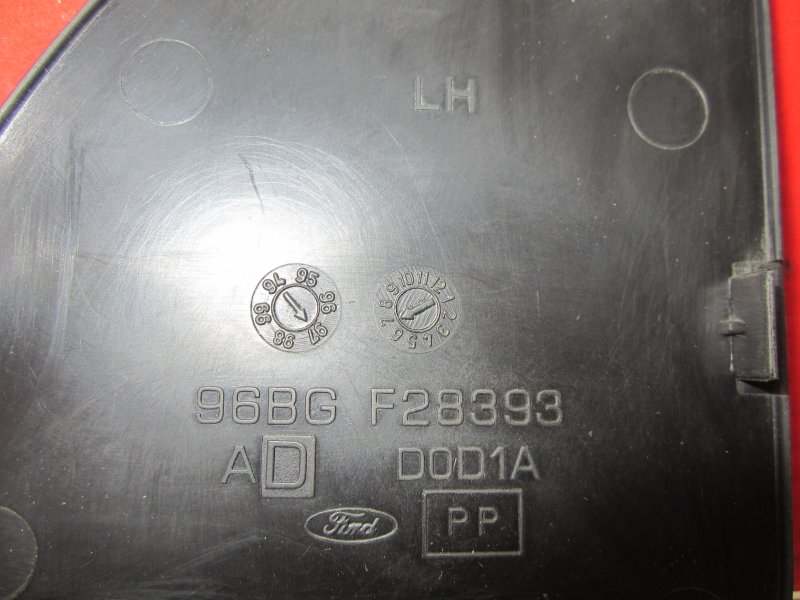 Накладка салона левая Ford Mondeo 2