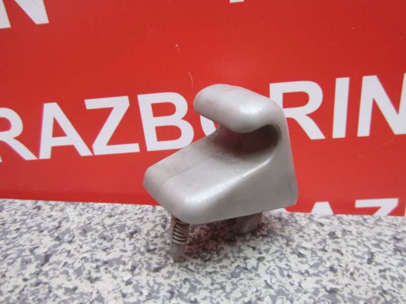 Кронштейн солнцезащитного козырька Toyota Corolla 1994 E100 74348-33020 Б/У
