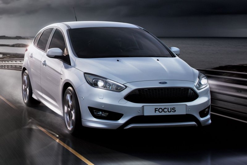 Заглушка бампера передняя Focus 15-19 3 Заглушка бампера передняя Focus 15-19 3