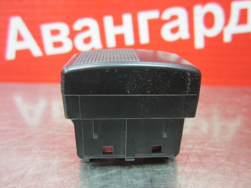 Заглушка Mazda Demio 2001 DW B3 Б/У