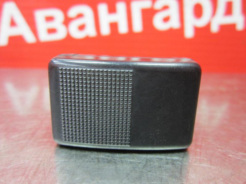 Заглушка Demio 2001 DW B3