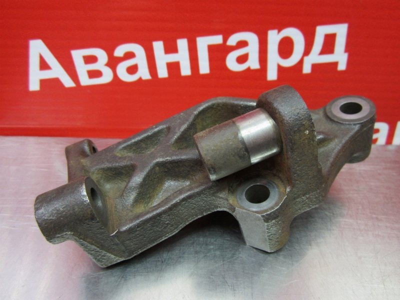 Кронштейн Demio 2001 DW B3