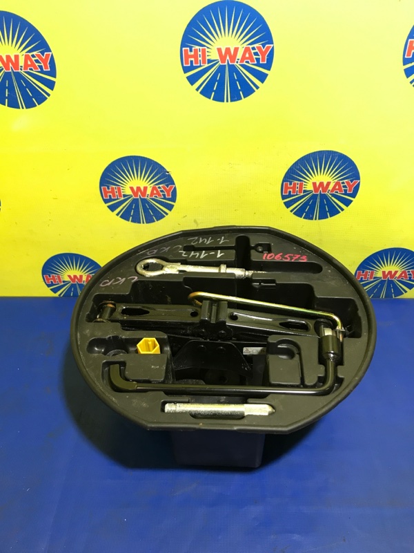 Домкрат Peugeot 307 RFJ 2007 Домкрат Peugeot 307 RFJ 2007