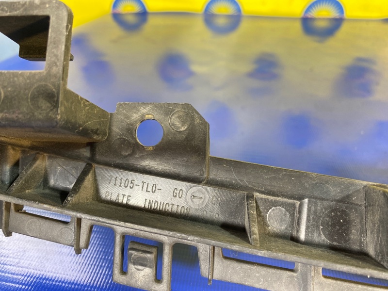 КЛИПСА БАМПЕРА передняя ACURA TSX CU2 K24A КЛИПСА БАМПЕРА передняя ACURA TSX CU2 K24A