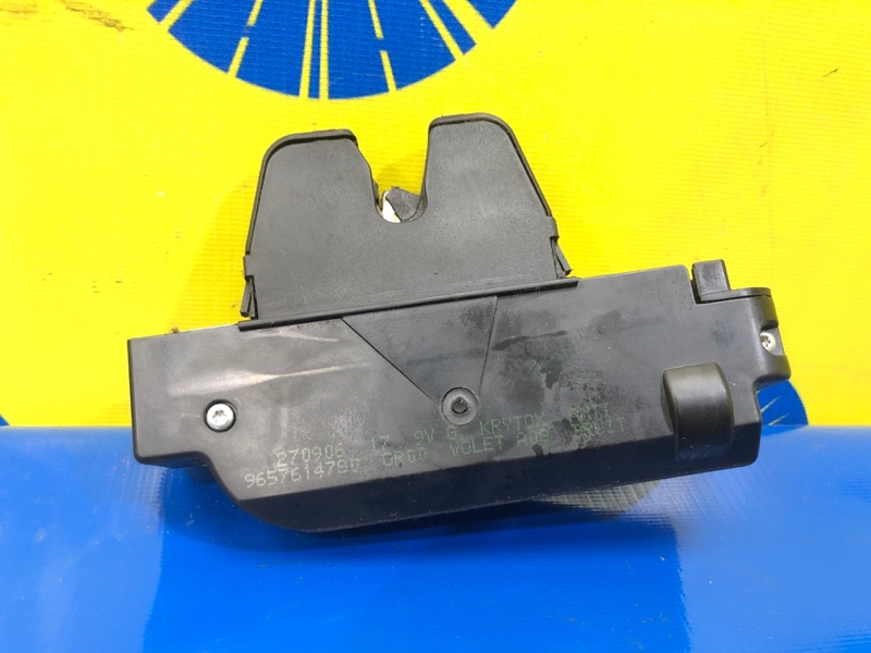 ЗАМОК БАГАЖНИКА задний 1007 2005-2009 KM ЗАМОК БАГАЖНИКА задний 1007 2005-2009 KM