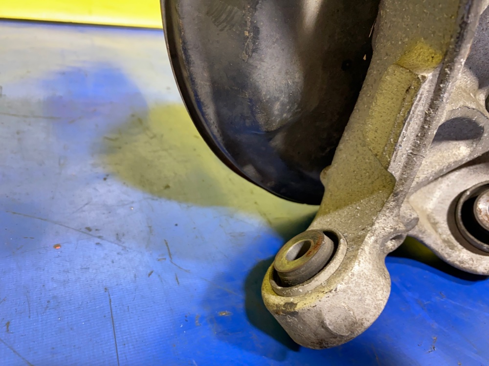 СТУПИЦА задняя правая ACCORD 2008 CU2 K24A СТУПИЦА задняя правая ACCORD 2008 CU2 K24A