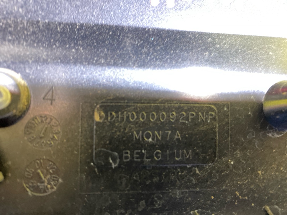 НАКЛАДКА НА КРЫЛО задняя левая LAND ROVER RANGE ROVER L322 M62B44 НАКЛАДКА НА КРЫЛО задняя левая LAND ROVER RANGE ROVER L322 M62B44