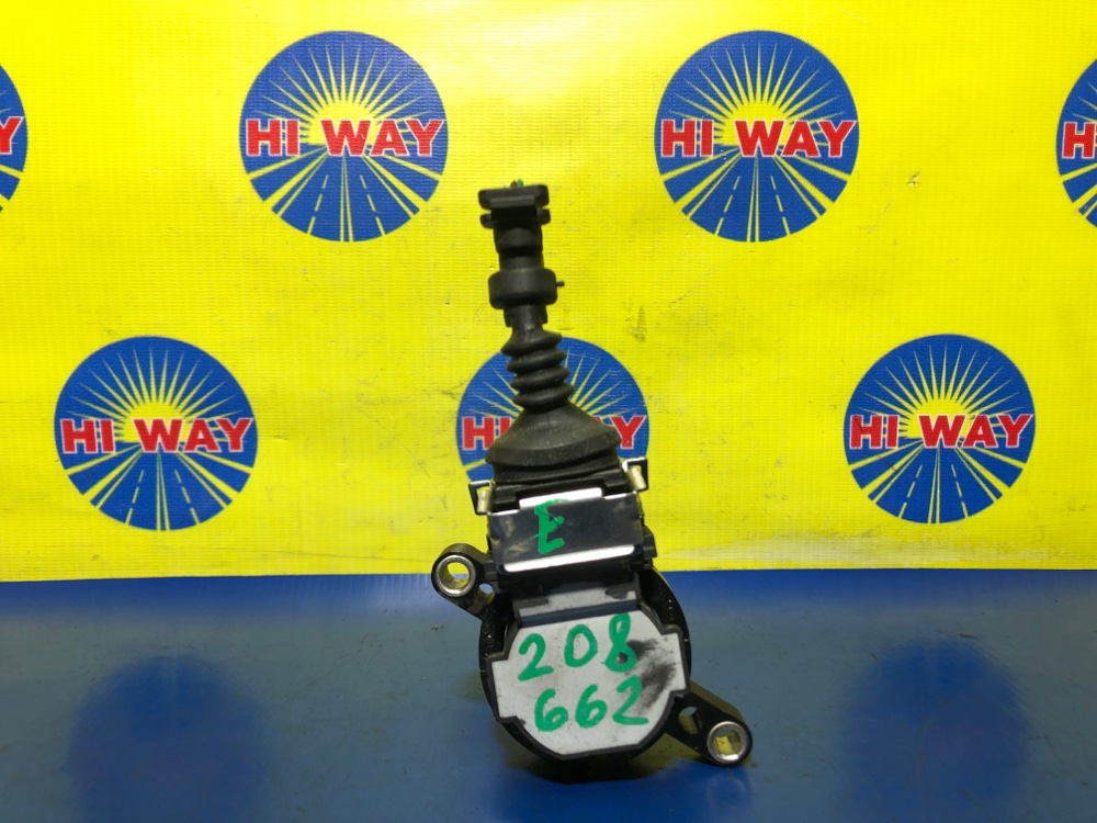 КАТУШКА ЗАЖИГАНИЯ RANGE ROVER 2004 L322 M62B44