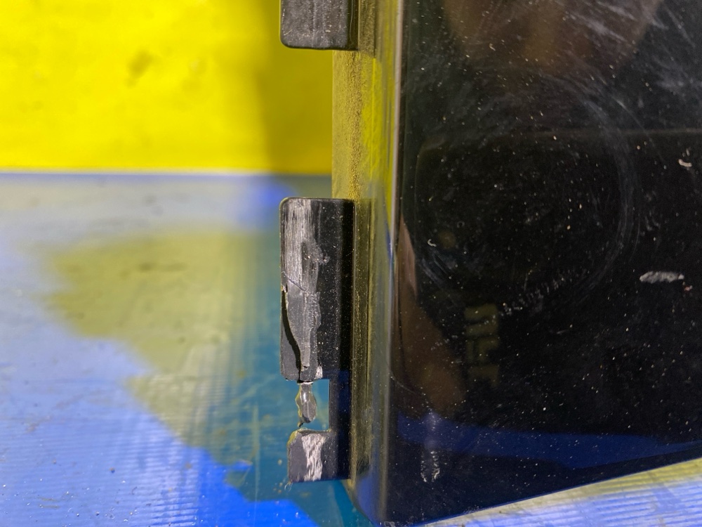 КРЫЛО переднее правое C4 2015 ZC4