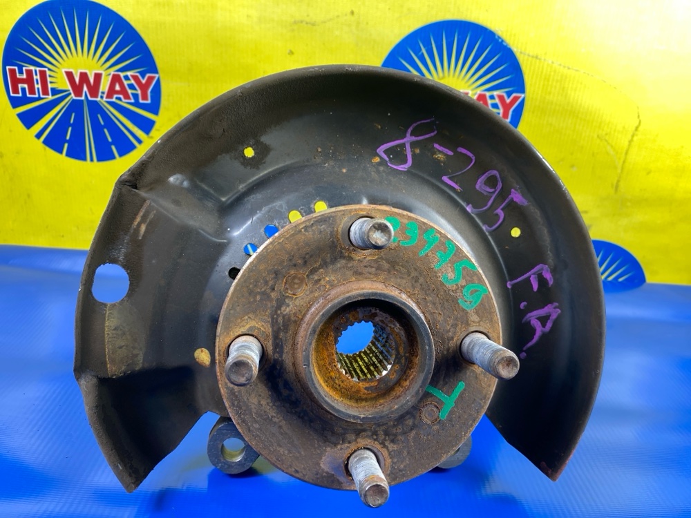 СТУПИЦА передняя правая TOYOTA VITZ 2001 SCP10 1SZ-FE 4321152020 контрактная