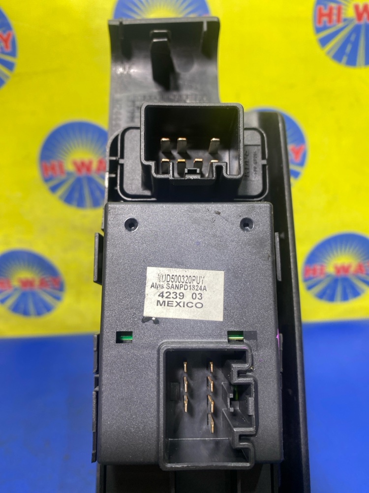 БЛОК УПРАВЛЕНИЯ СТЕКЛОПОДЪЕМНИКАМИ FREELANDER 2004 L314 25K4F БЛОК УПРАВЛЕНИЯ СТЕКЛОПОДЪЕМНИКАМИ FREELANDER 2004 L314 25K4F