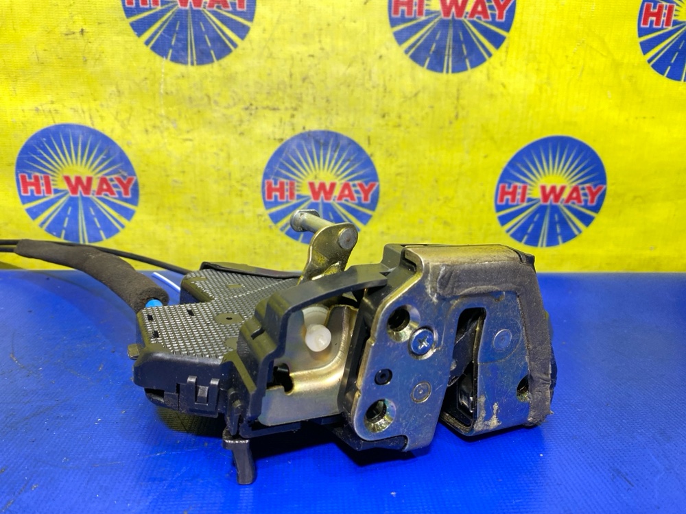 Запчасть замок двери задний левый TOYOTA CALDINA 2003 ST246 3S-GTE 6906013090 контрактная ЗАМОК ДВЕРИ задний левый TOYOTA CALDINA 2003 ST246 3S-GTE 6906013090 контрактная