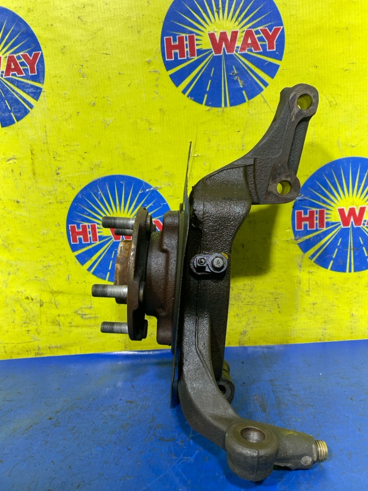 СТУПИЦА передняя левая TEANA 2003-2008 J31 VQ23DE