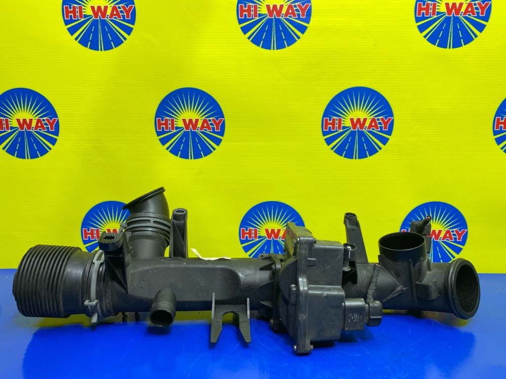 ЗАСЛОНКА ДРОССЕЛЬНАЯ VOLKSWAGEN GOLF 2011 5K1 CAVD 03C128063A контрактная