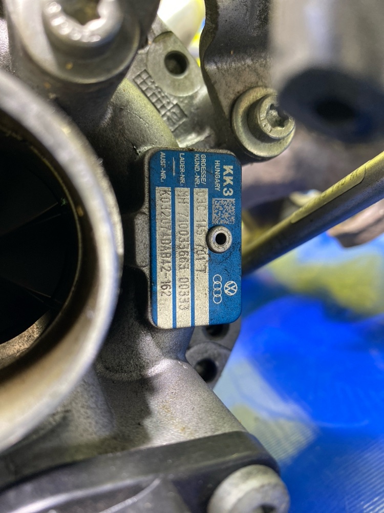 ТУРБИНА GOLF 2011 5K1 CAVD