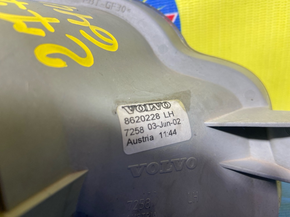 ФАРА ПРОТИВОТУМАННАЯ V70 2000-2004 SW61