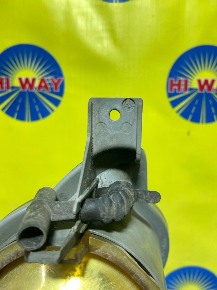 ФАРА ПРОТИВОТУМАННАЯ V70 2000-2004 SW61