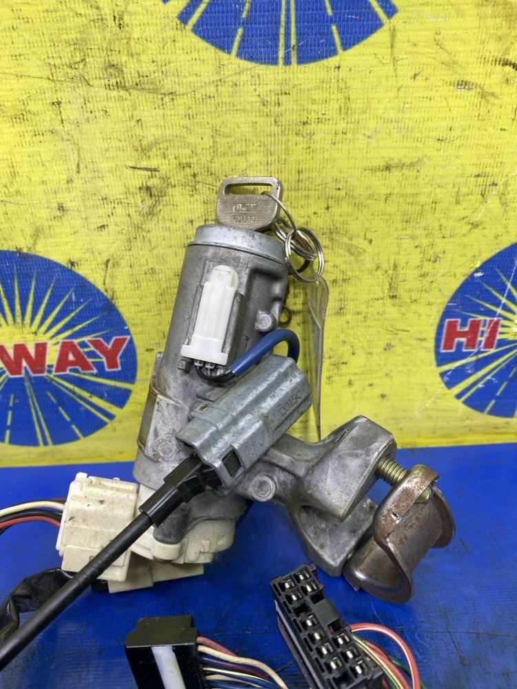 ЗАМОК ЗАЖИГАНИЯ VOLTZ 2002 ZZE138 1ZZ-FE