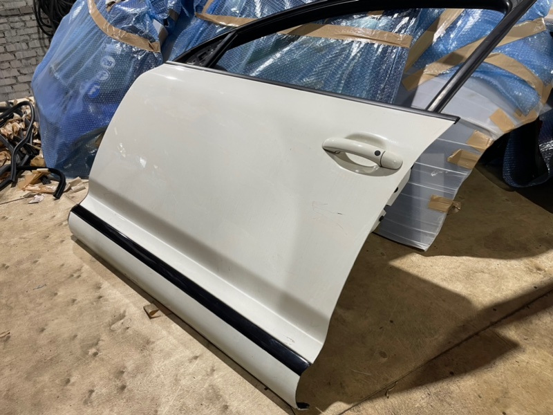 Дверь передняя левая VOLKSWAGEN TOUAREG 7L BAR