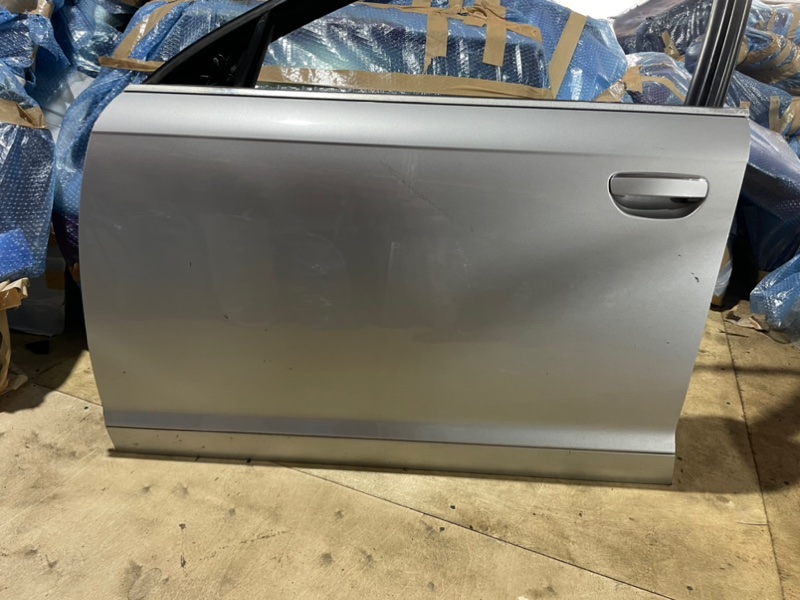 Дверь передняя левая AUDI A6 C6 2006 4F2 AUK 4F0831051D контрактная