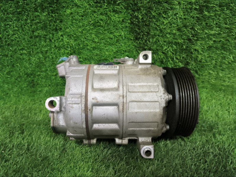 Компрессор кондиционера Nissan Serena MR20DD 92600-1VA0B контрактная