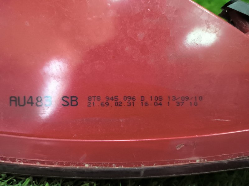 Фонарь задний (стоп сигнал) задний правый A5 2010 8T5 CDNC