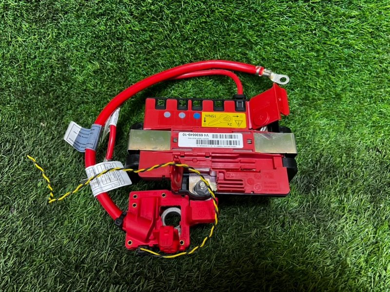 Клемма аккумулятора BMW X1 2010 E84 N46B20B 693664910 контрактная