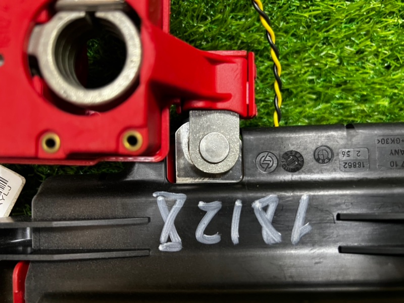 Клемма аккумулятора X1 2010 E84 N46B20B