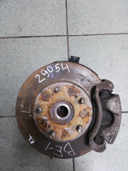 Ступица Honda Edix BE1 D17A 2006 передняя левая