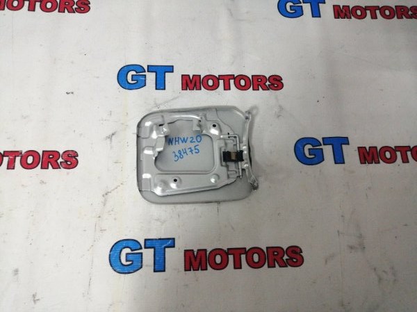 Лючок топливного бака Toyota Prius NHW20 1NZ-FXE 2005
