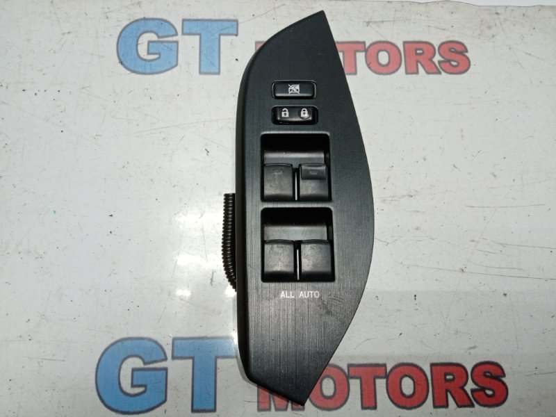 Блок управления стеклоподъемниками Toyota Mark X Zio ANA10 2AZ-FE 2008 передний правый