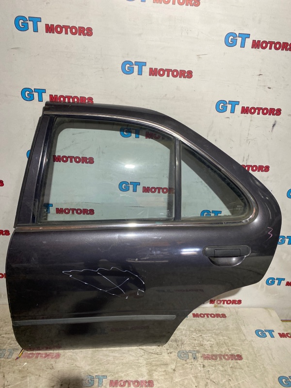Дверь боковая Nissan Sunny FB14 GA15DE задняя левая