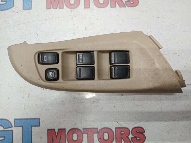 Блок управления стеклоподъемниками Nissan Bluebird Sylphy FG10 QG15DE 2003 передний правый