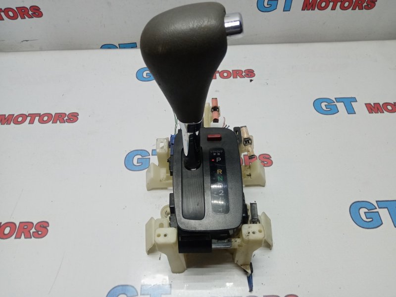 Рычаг переключения кпп (селектор) Toyota Camry Gracia SXV20W 5S-FE 2001