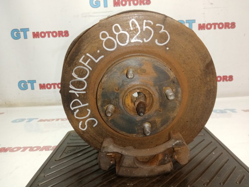 Ступица Toyota Ractis SCP100 2SZ-FE 2007 передняя левая