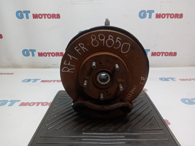 Ступица Honda Stepwgn RF1 B20B 2000 передняя правая