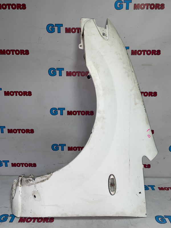 Крыло Mazda Premacy CP8W FP-DE переднее левое