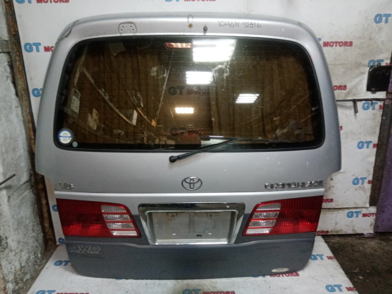 Дверь задняя багажника Toyota Grand Hiace VCH16W 5VZ-FE 2001 задняя